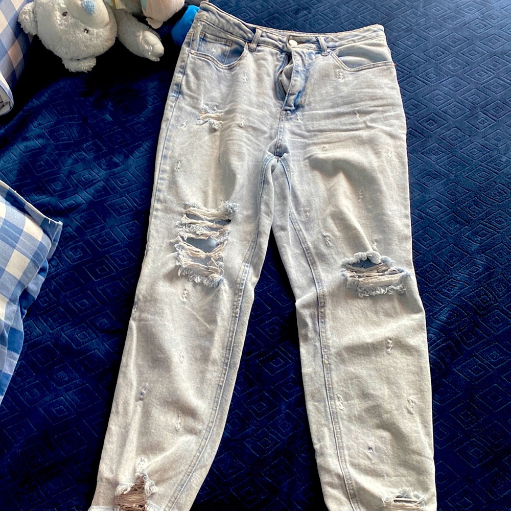 Lightning bolt mom jeans